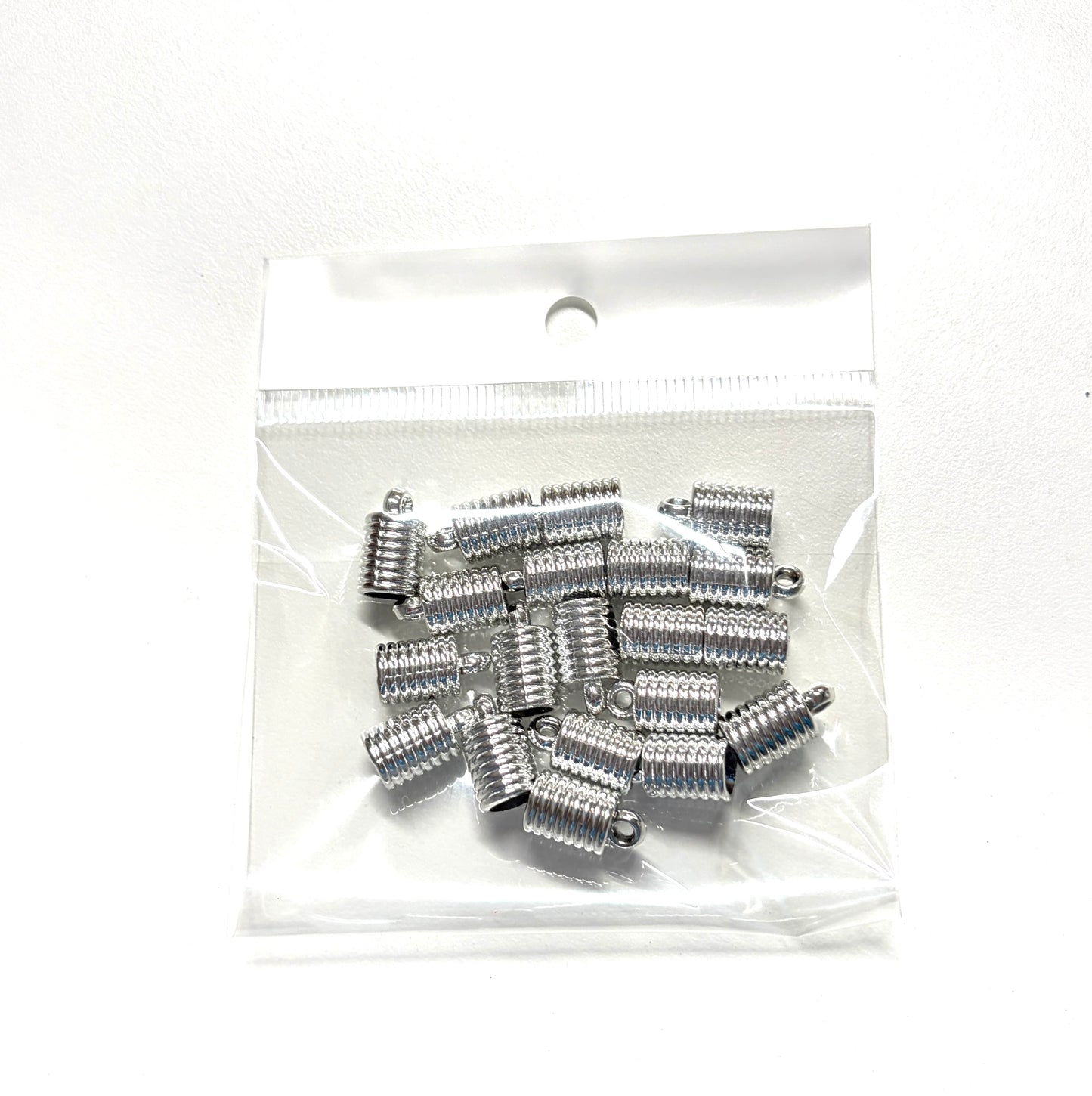 15mm Acrilyc Caps Qty 20 gold/silver