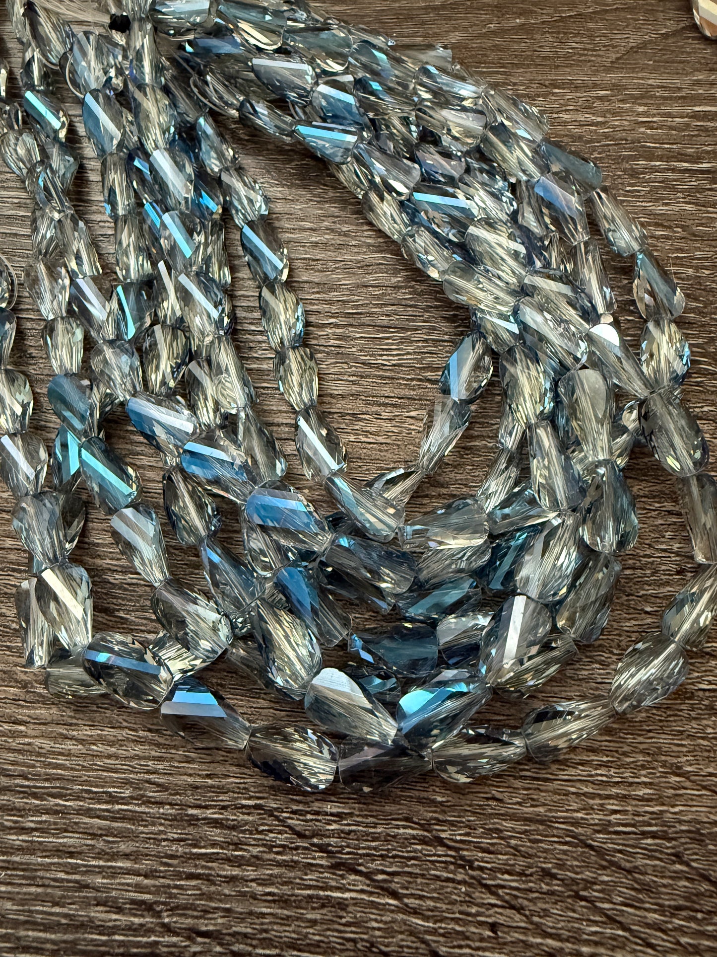 14x8mm twisted faceted cristal vitrail blue