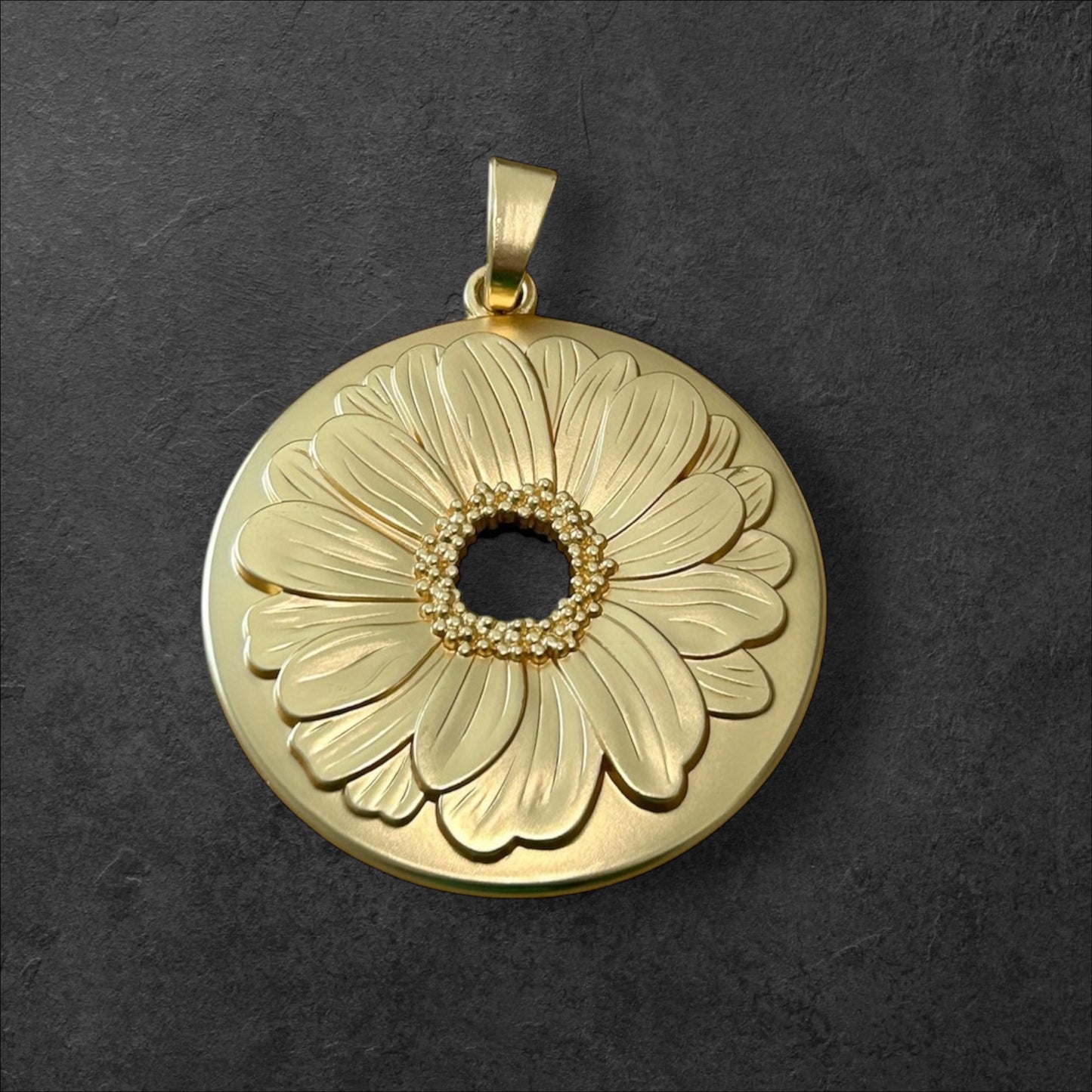 Matte charm