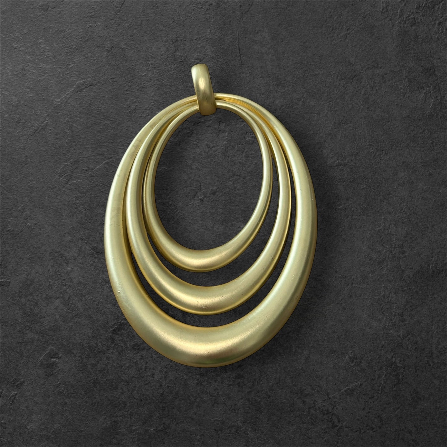 Matte charm