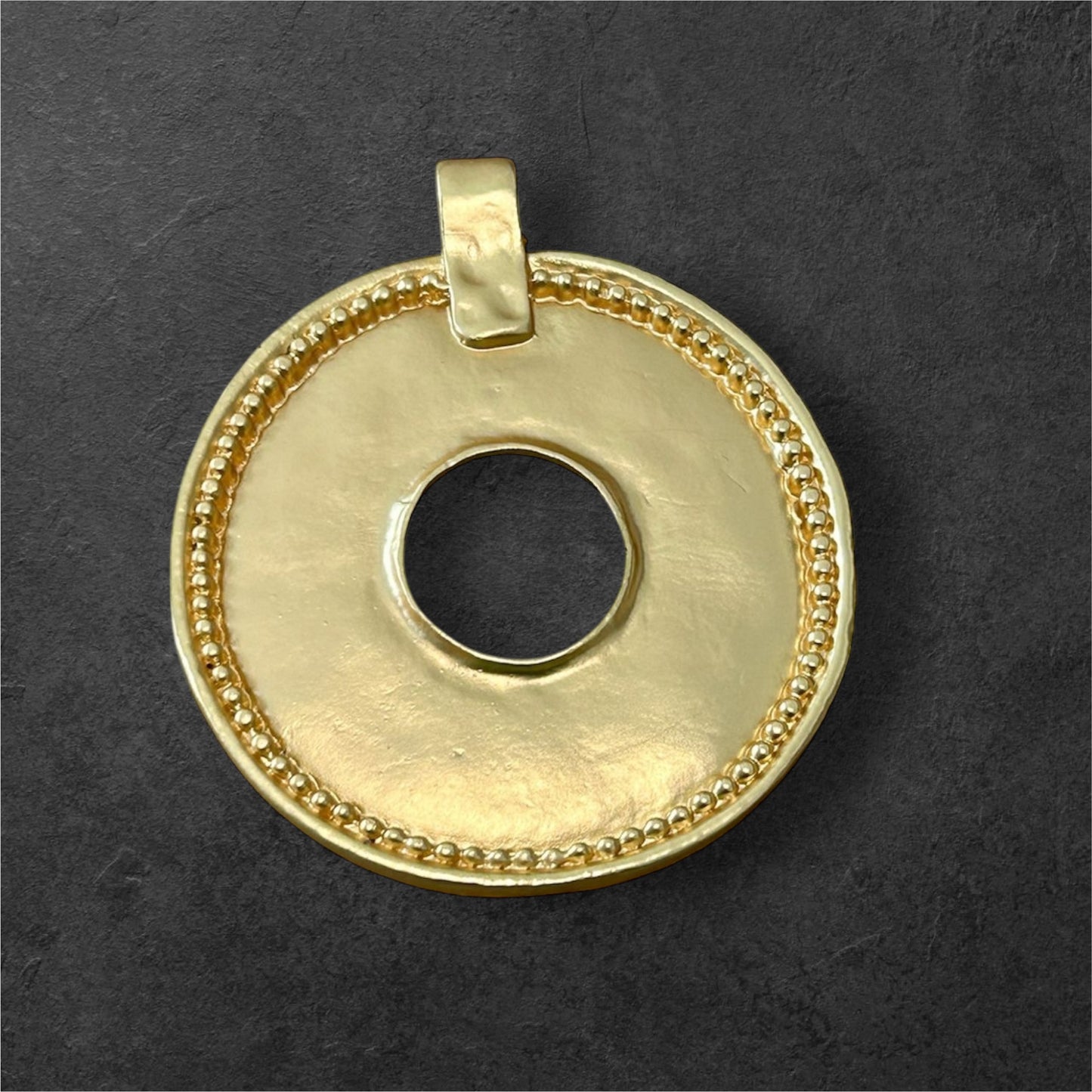 Matte charm