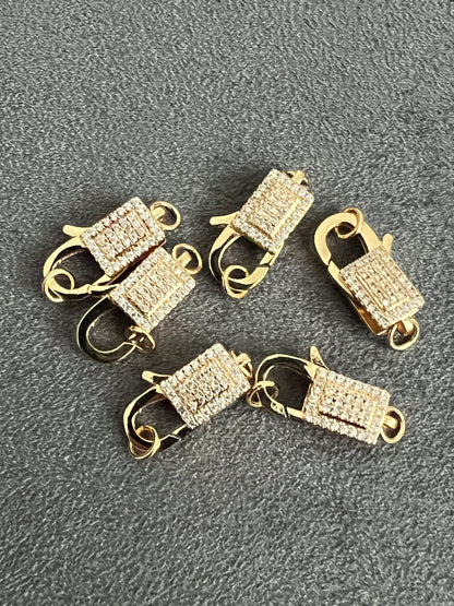 19mm clasp Pave Zirc qty 1