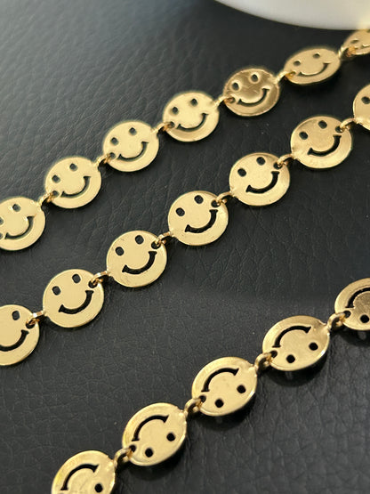 14k Happy face chain (SBM)