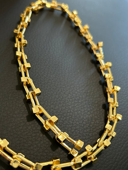 14k U chain by feet. High quality, non tarnish, 16x10mm. (SBM)