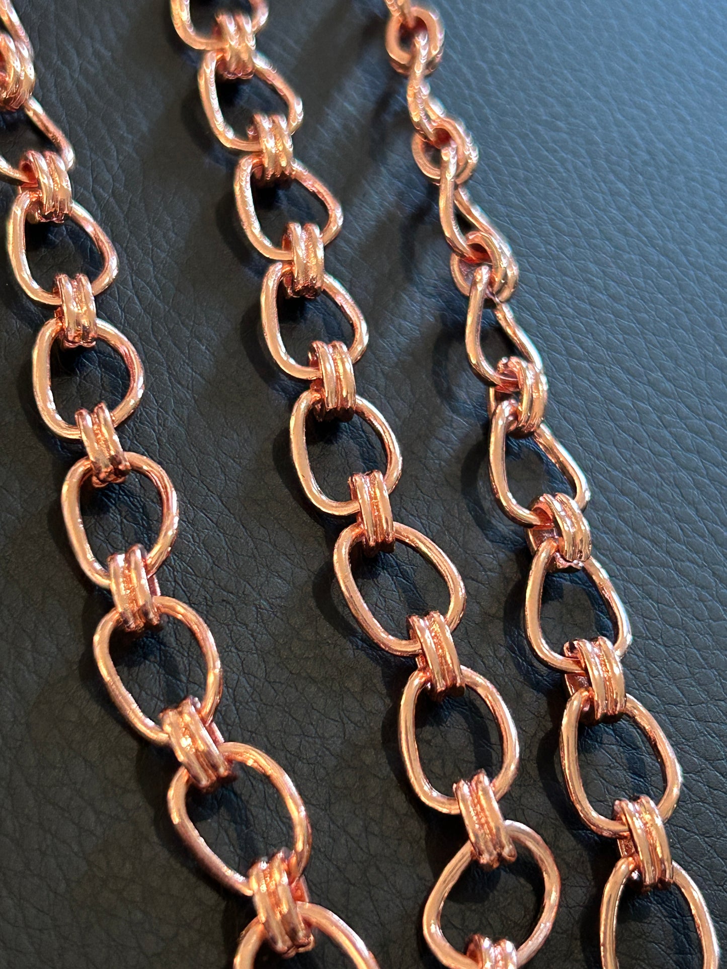 Rose gold oval twist chain (SBM)
