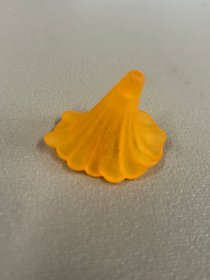 Lily Loose Resin Flower (29621)