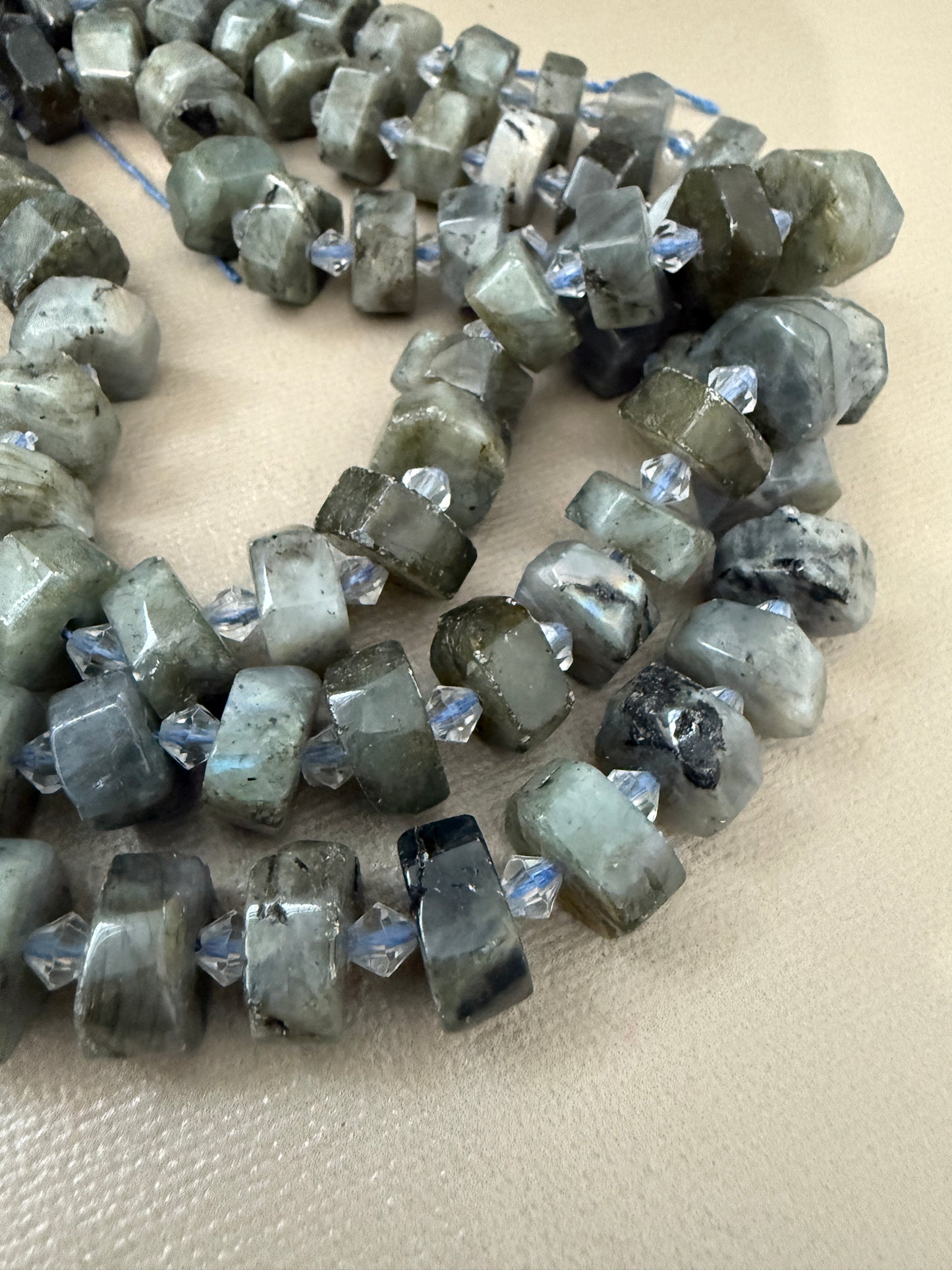 Irr Rondelle Labradorite Strand (30086)