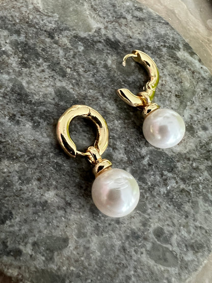 9mm hoop with big pearl