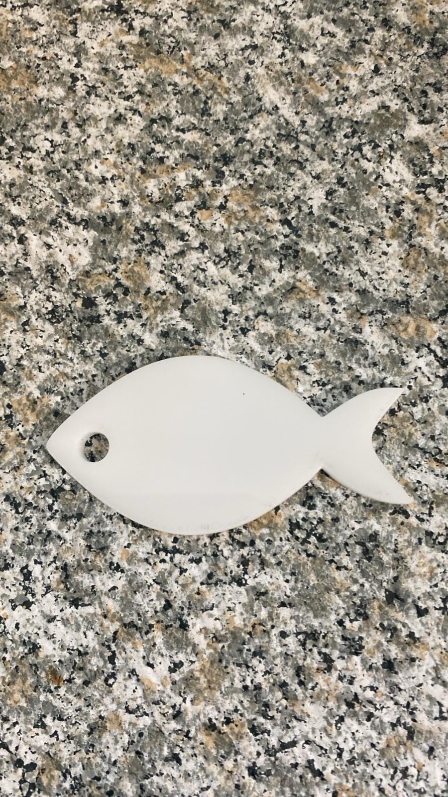 75mm Acrylic Fish Diff. Colors 31173