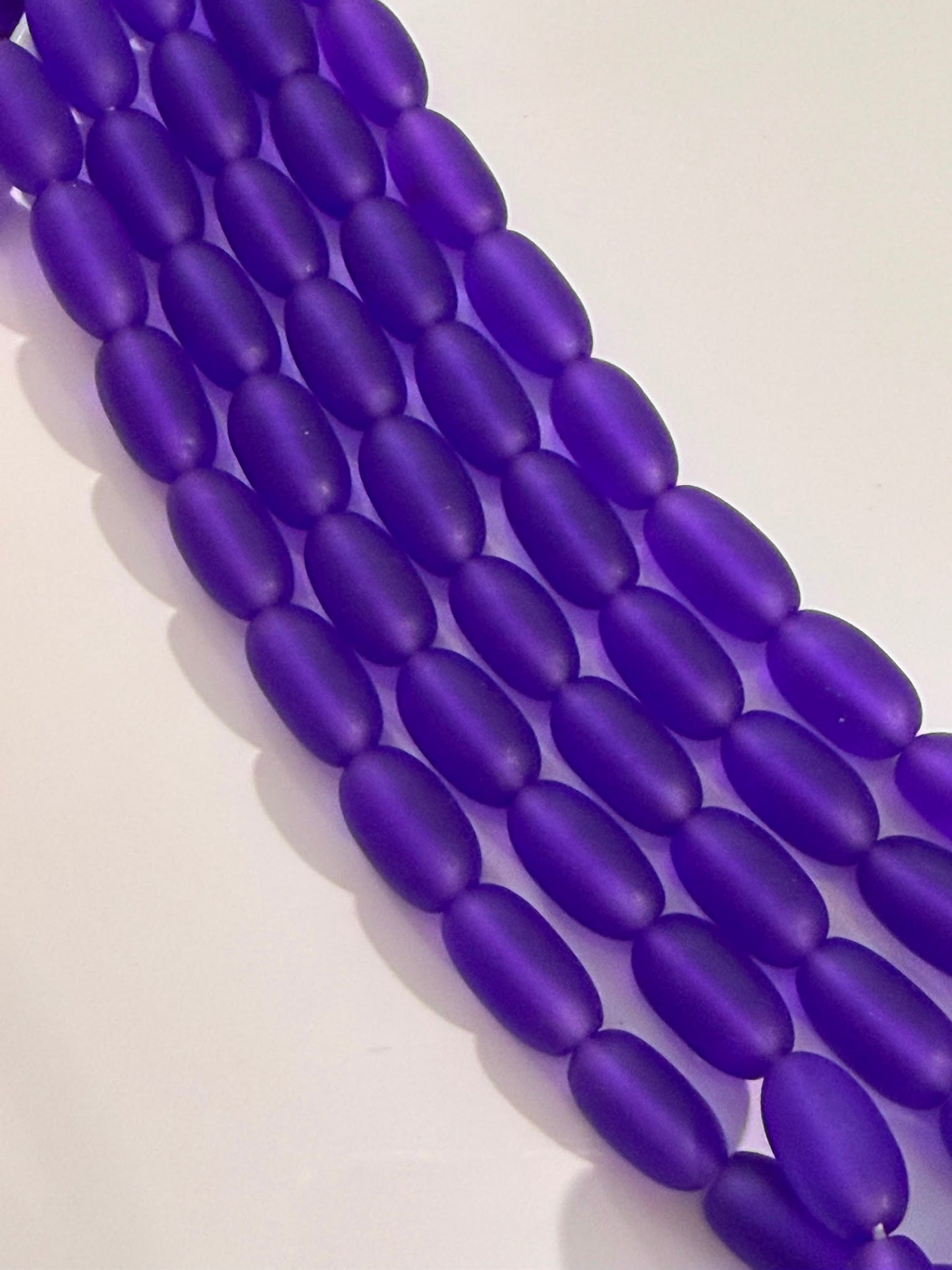 20mm Oval Resin strand