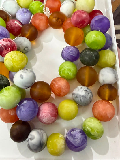 23mm Round Resin