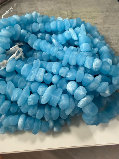 Irregular Resin Nugget strand