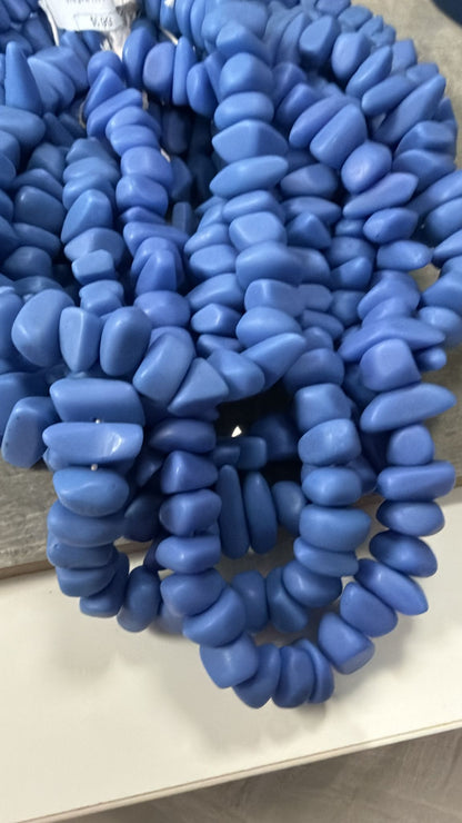 Irregular Resin Nugget strand