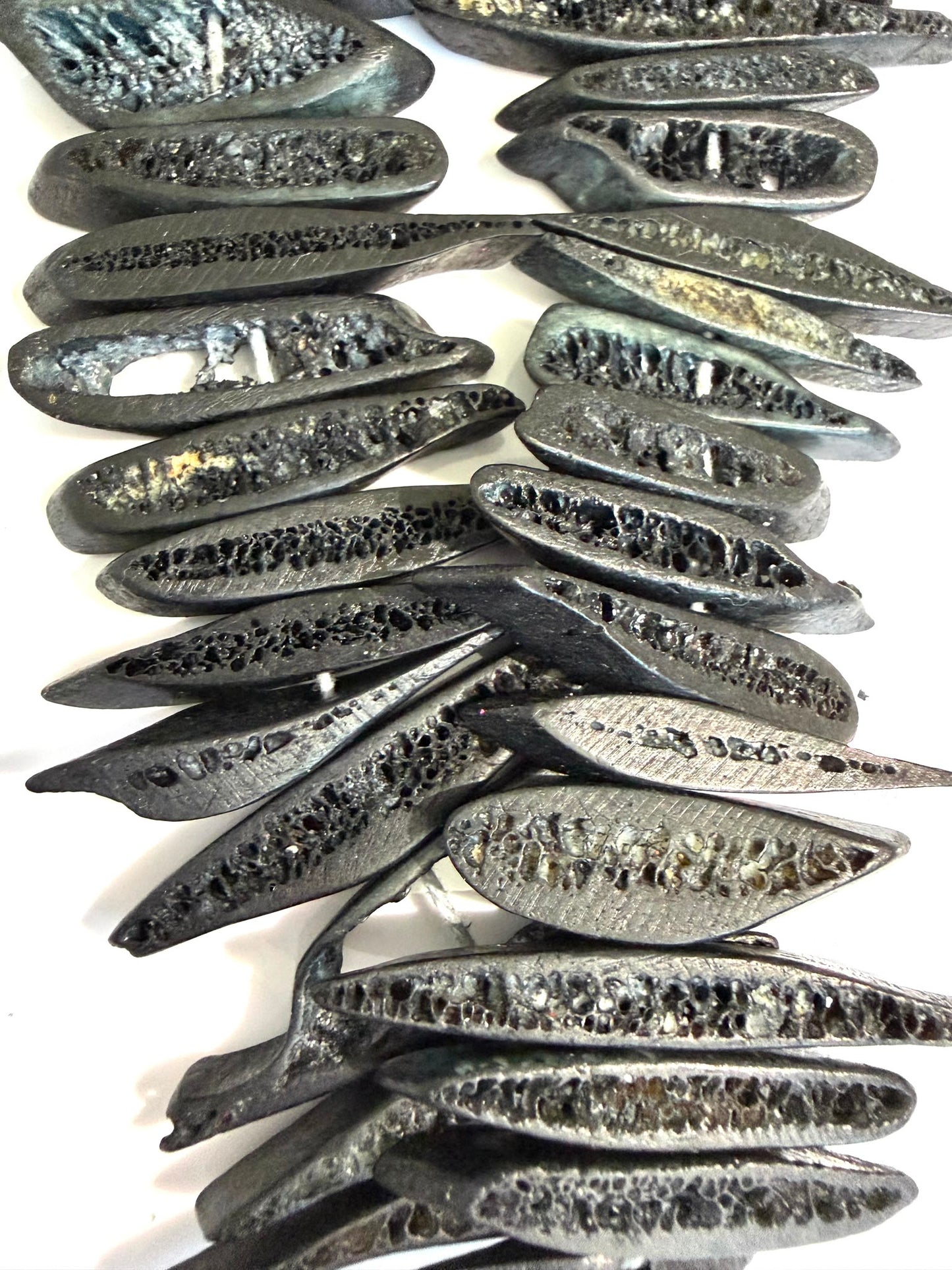 Bone Spikes (Black)