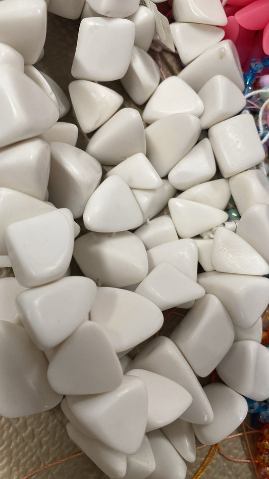 Irregular Chunky Resin #30051