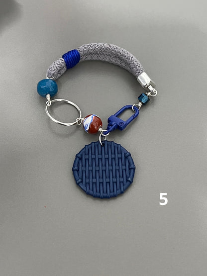 Fall resort style edition II, all materials included in kit.23435