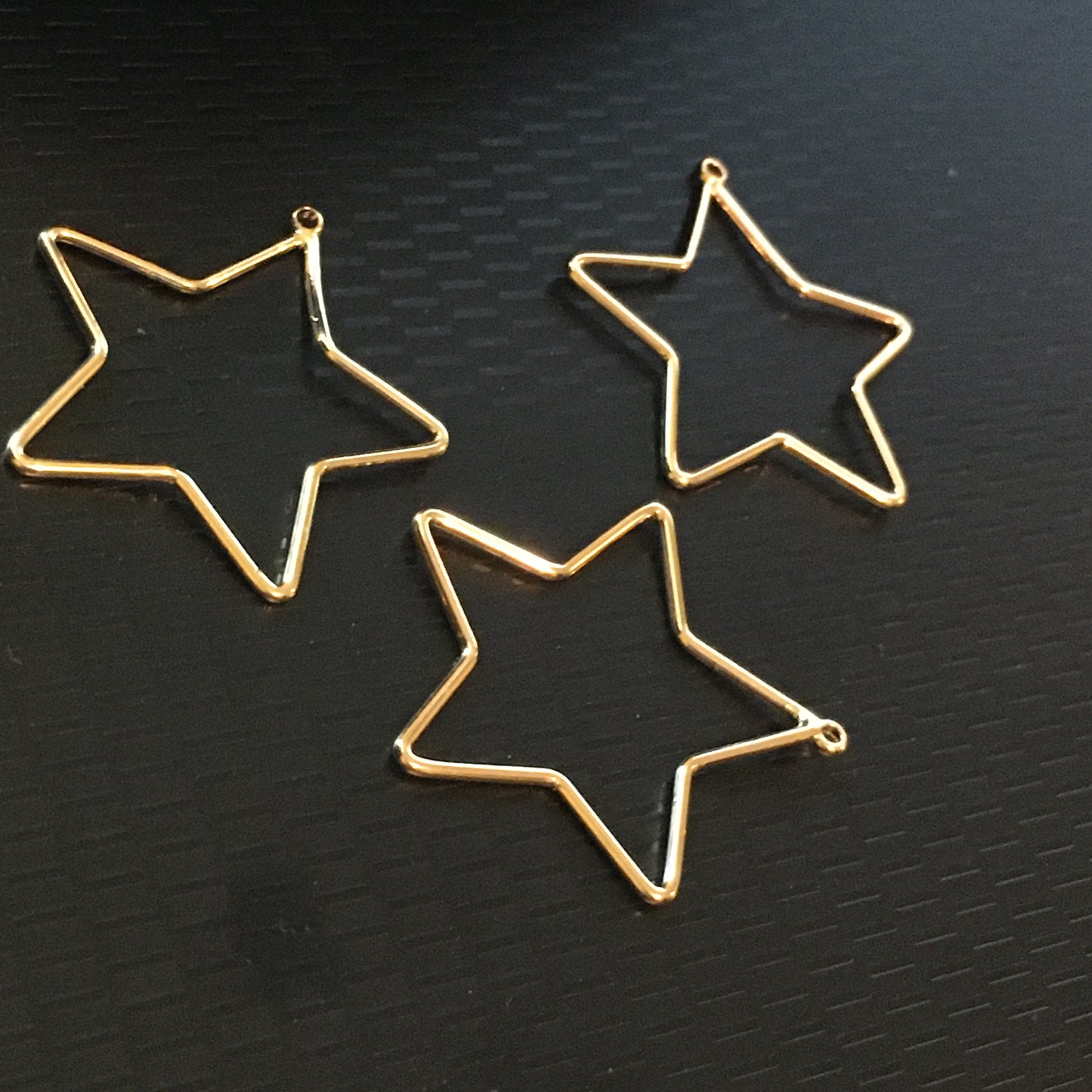 20mm star charm  qty 3 / Estrella 16442