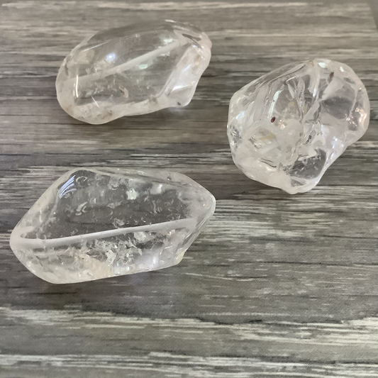 Irregular Clear Quartz Qty1- 23530