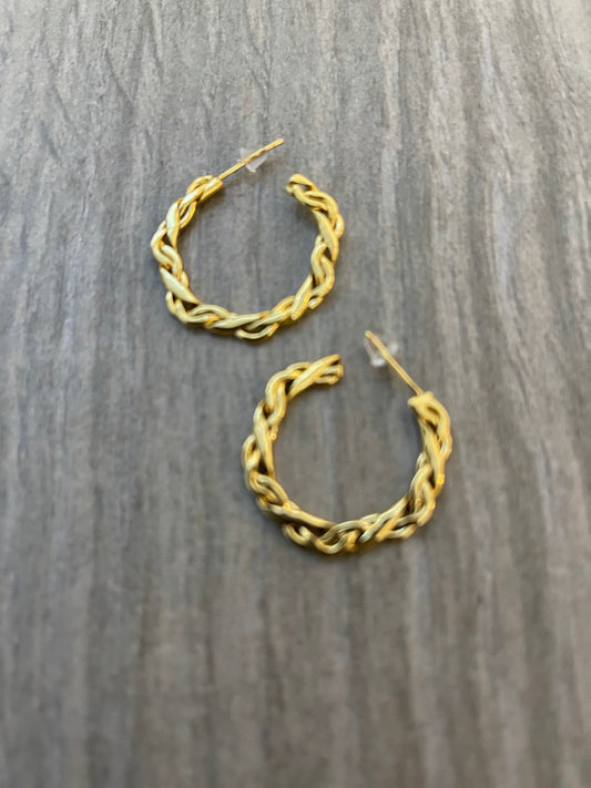 23mm Twisted Ear ring 23773
