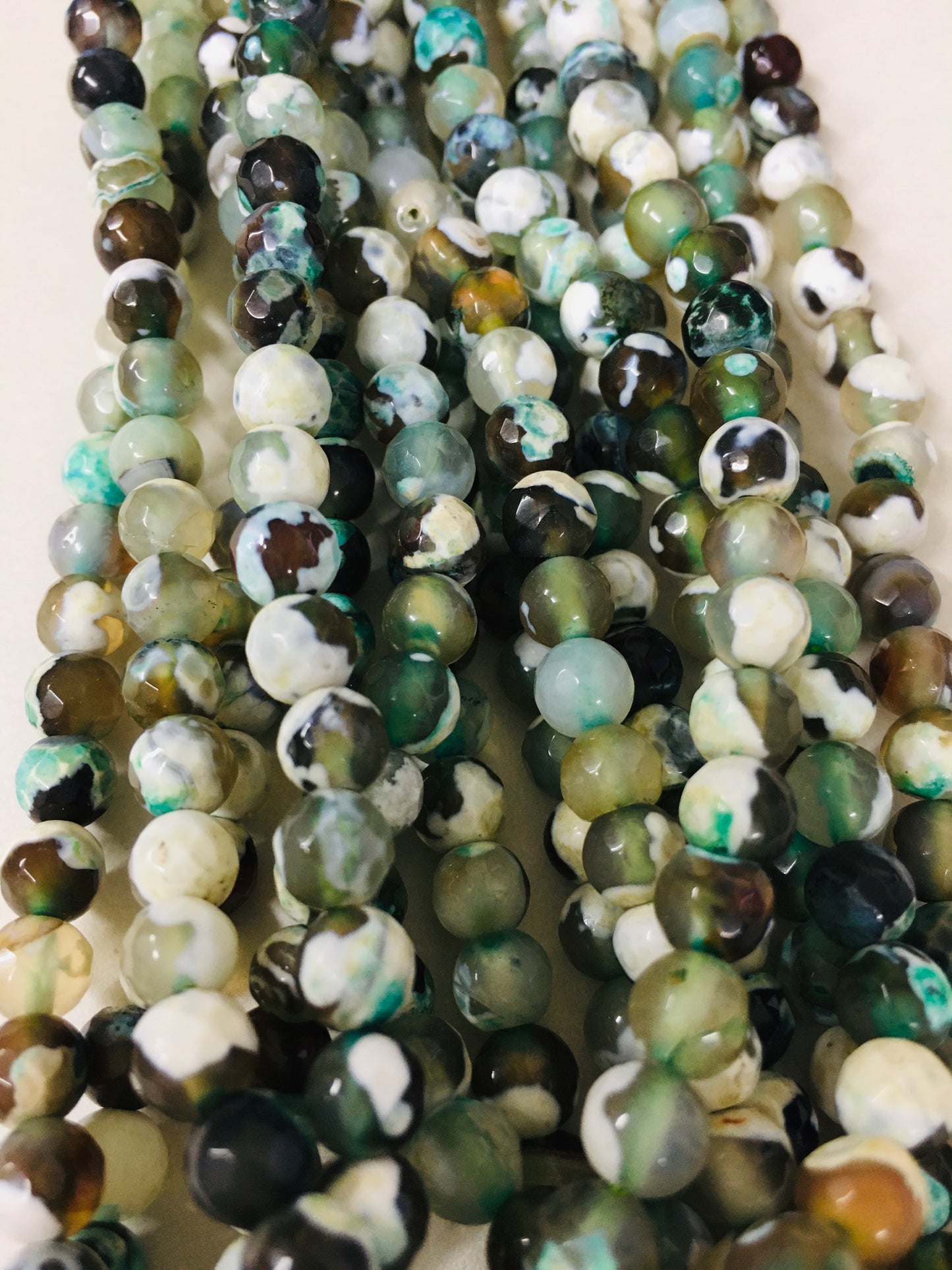 6mm Green, Cream and Brown Agate Faceted Strand / Agata