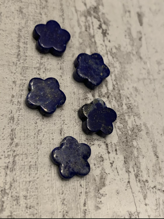 12mm lapis lazuli flower