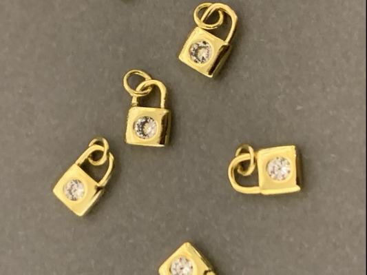 8.5mm lock gold qty 1  21516