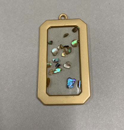 Resin with glitter pendant