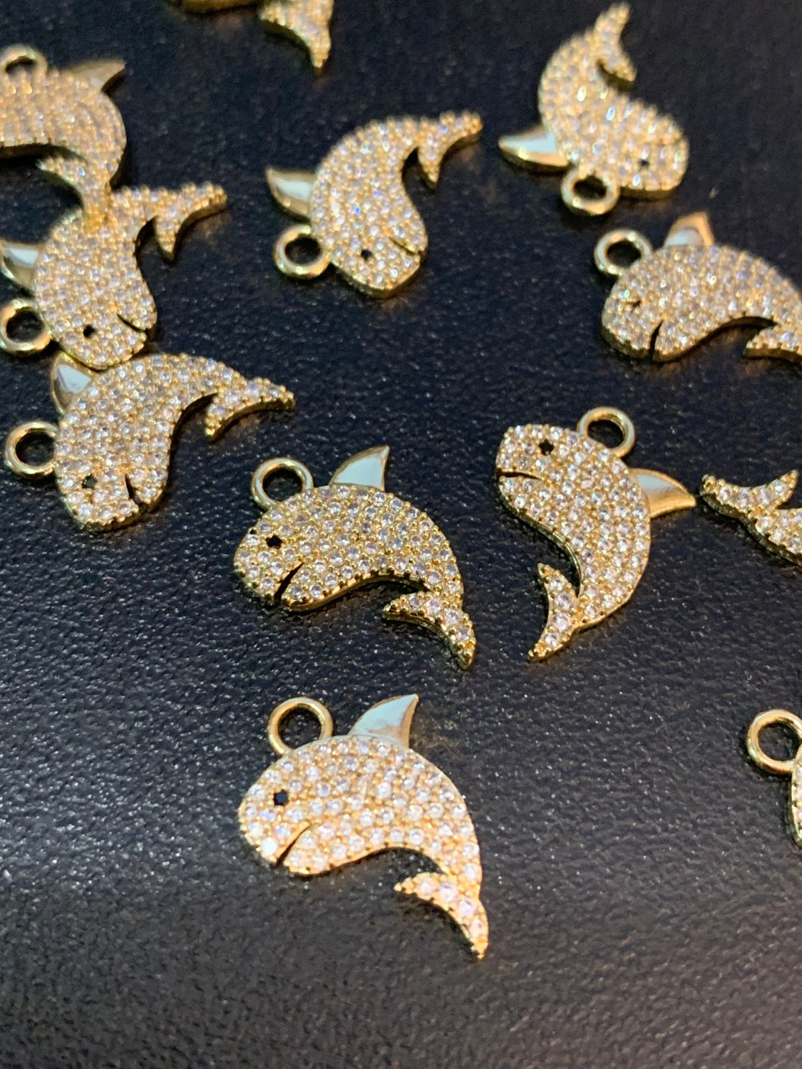 15mm whale gold filled pave 21286