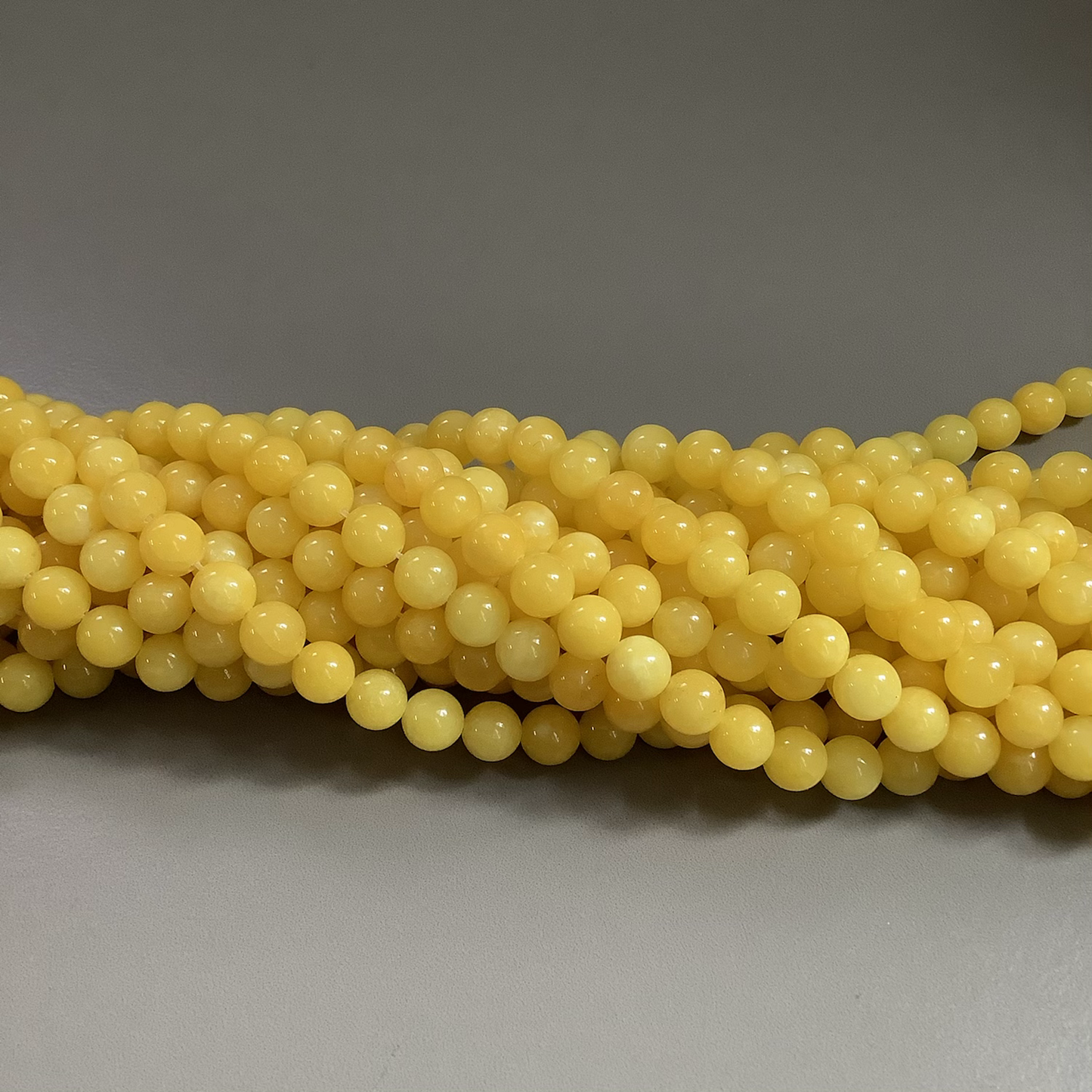 8mm Yellow Jade Strand Qty1- 23282