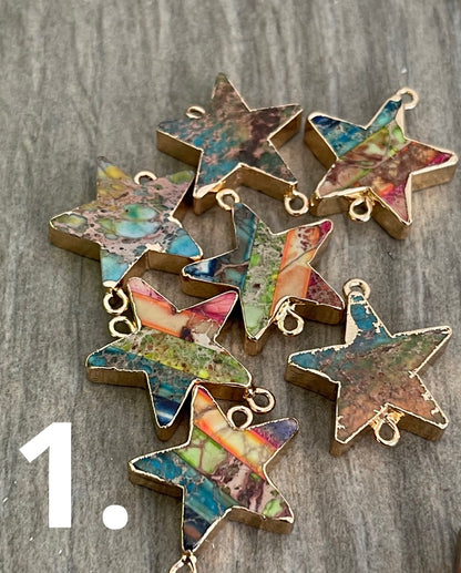 Gemstone Star Conector qty1 22218