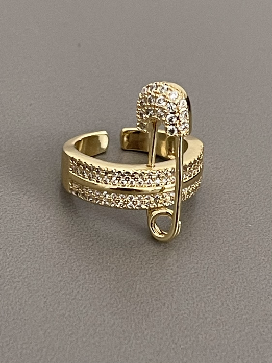 Pave Ring With Safety Pin qty1  22276