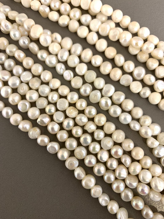 6mm Freshawater Pearl Strand 21697