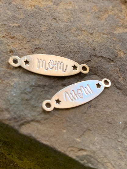 22mm Mom with Star Qty 2 15603