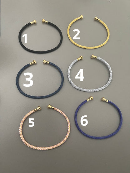 Bracelet with gold endings qty 1- 23272