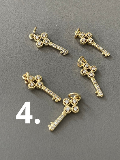 Pave key qty1