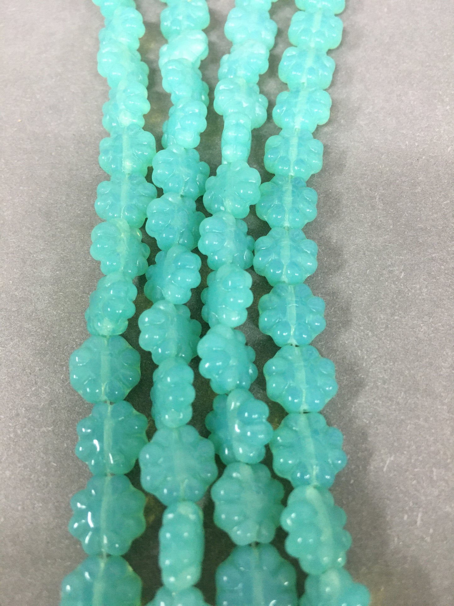 10mm Aqua Flower Czech Strand / Flor