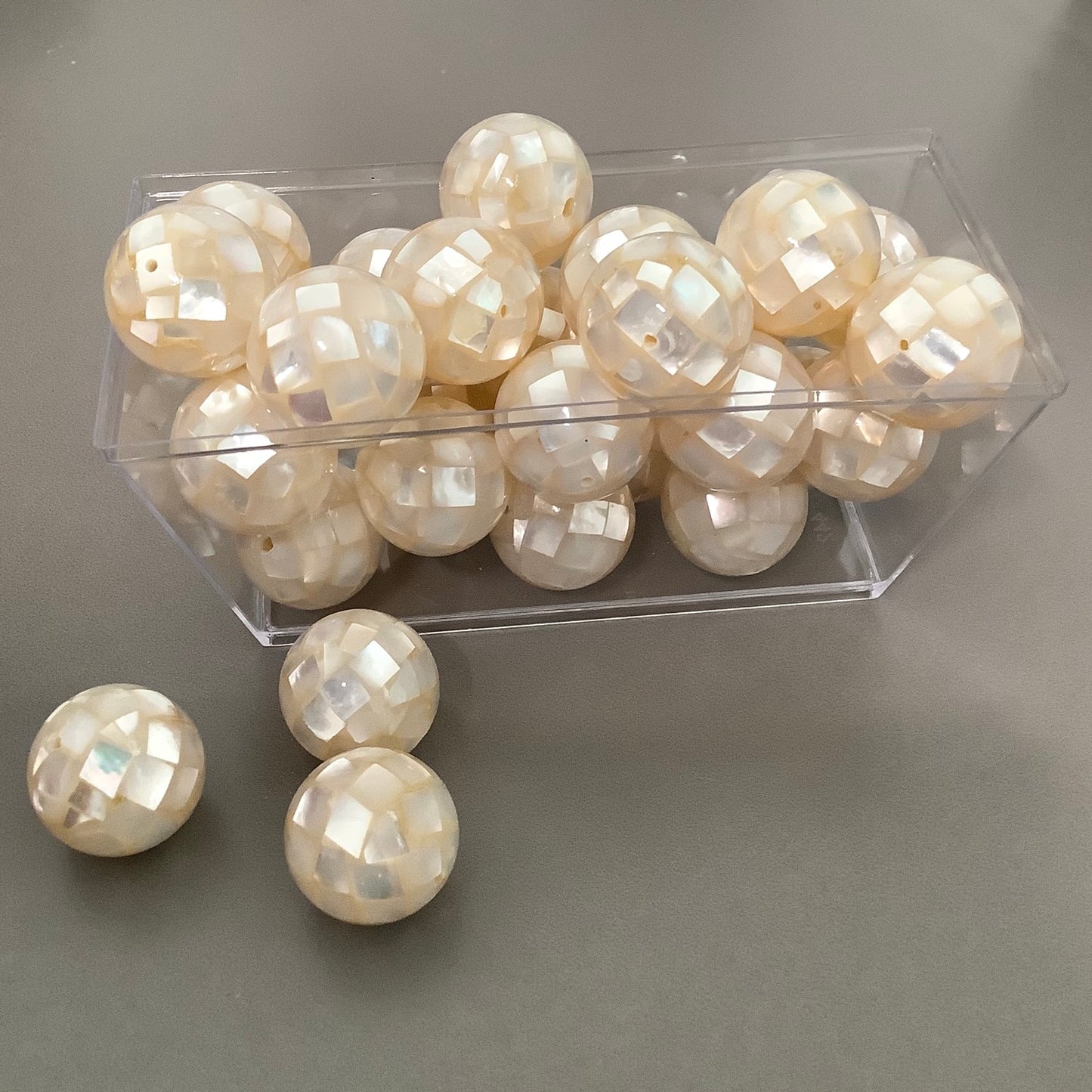 18mm Mosaic Round Pearl Loose Qty1- 23379