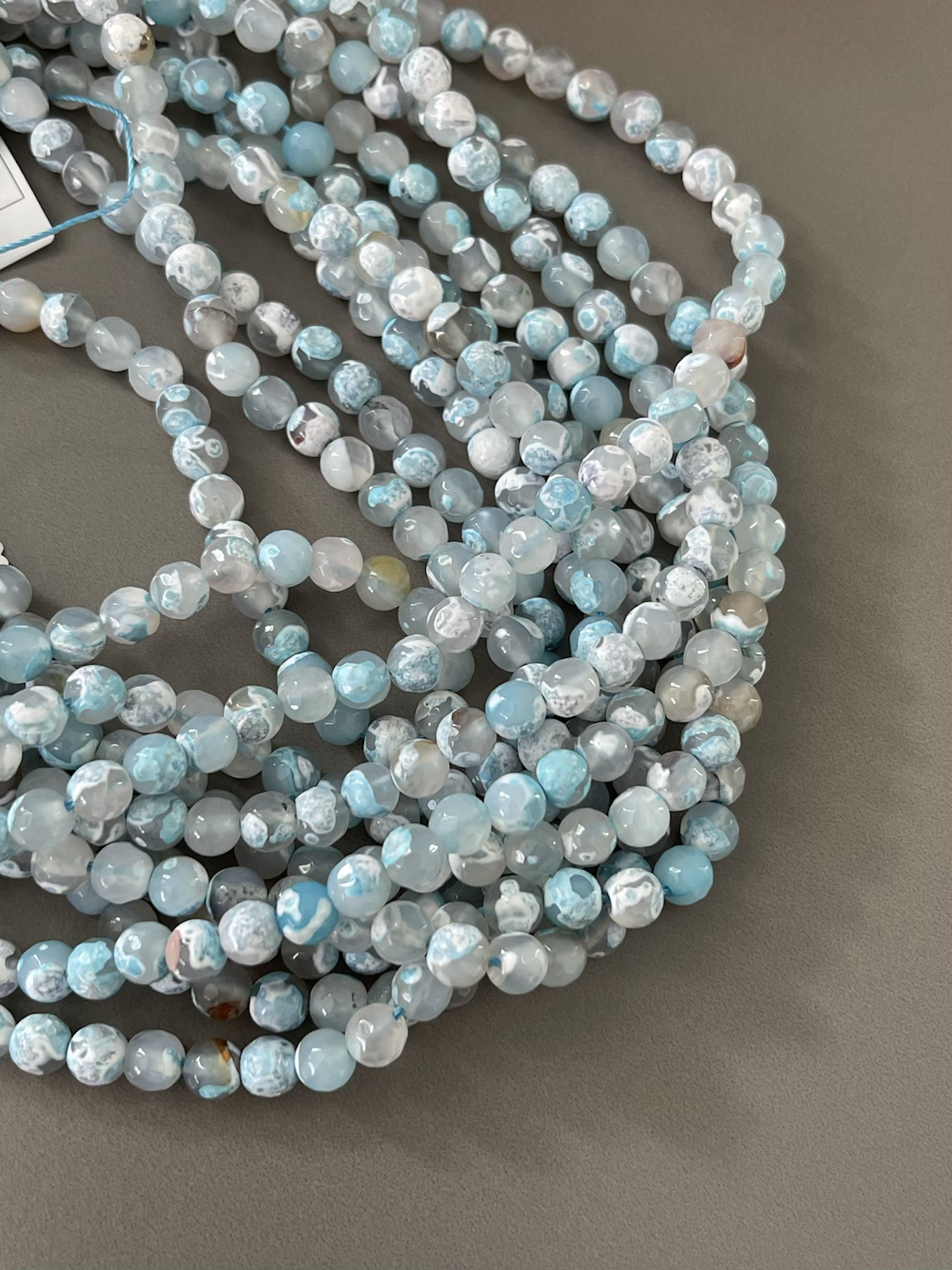 6mm agate faceted light blue 21966