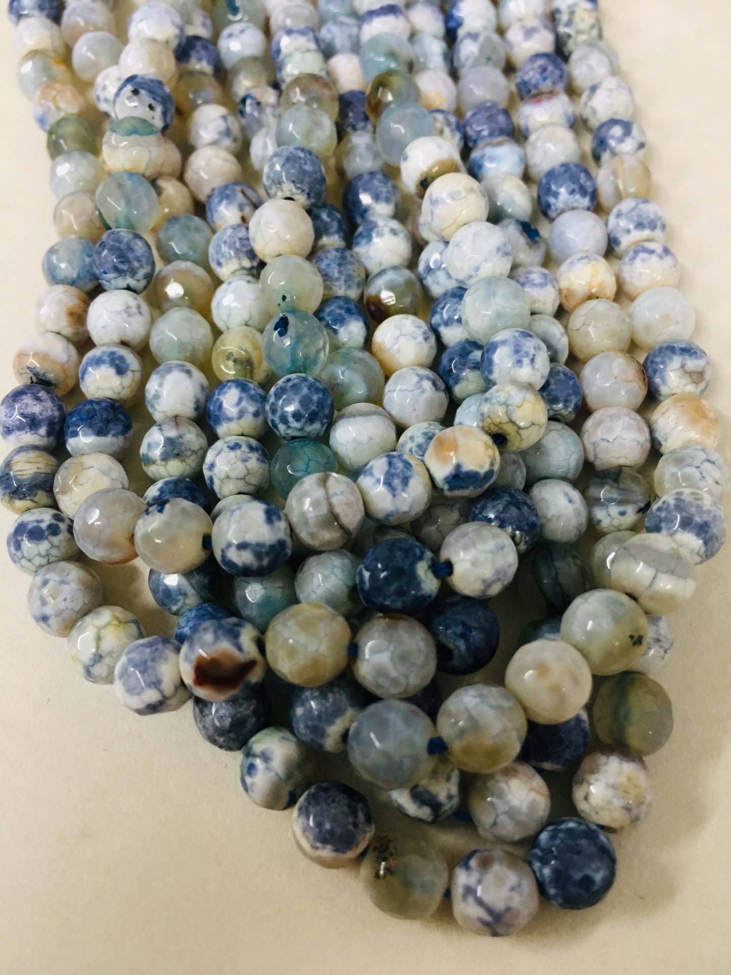 6mm Blue and Cream Agate Faceted Strand / Agata16292