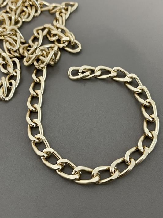 16x9mm cub chain aluminum 1 yard  22246