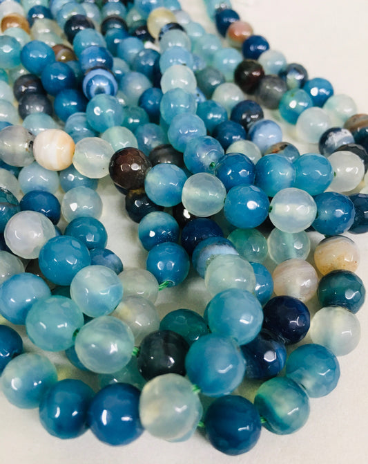 8mm Blue Agate Faceted Strand / Agata 17855