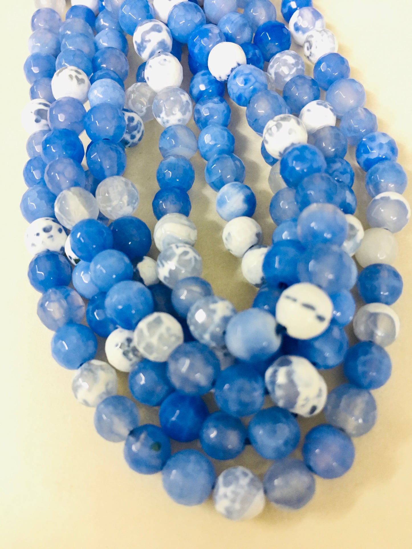 6mm Blue and White Agate Faceted Strand / Agata16292