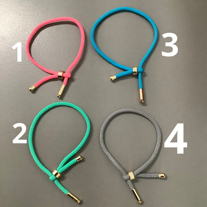 Adjustable Bracelet With Gold Cap Qty1- 23420