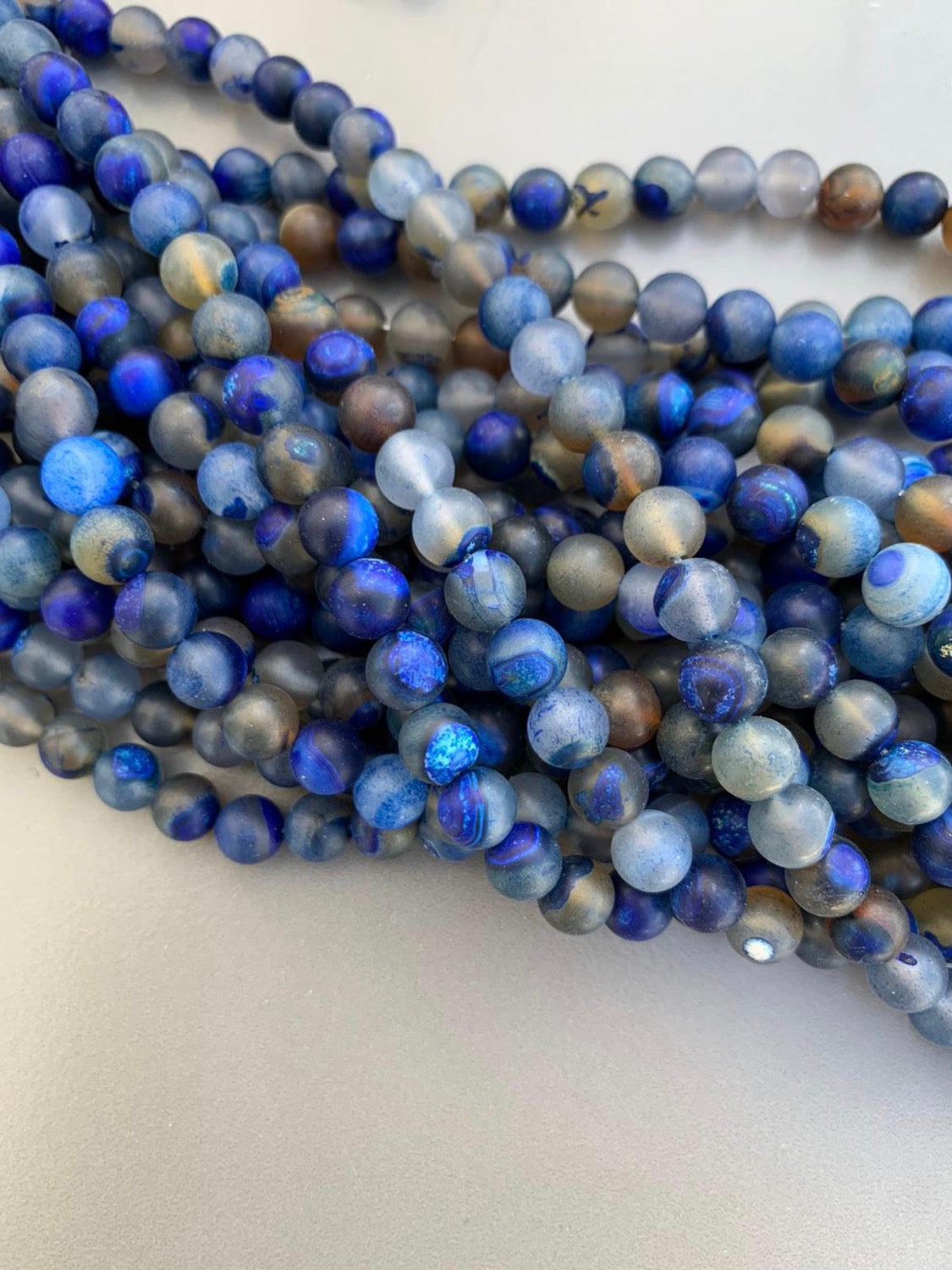 8mm Blue Agate Qty 46 beads per strand 21740