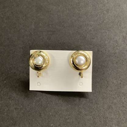 12mm Round post with freshwater peal qty 1 pair 18917