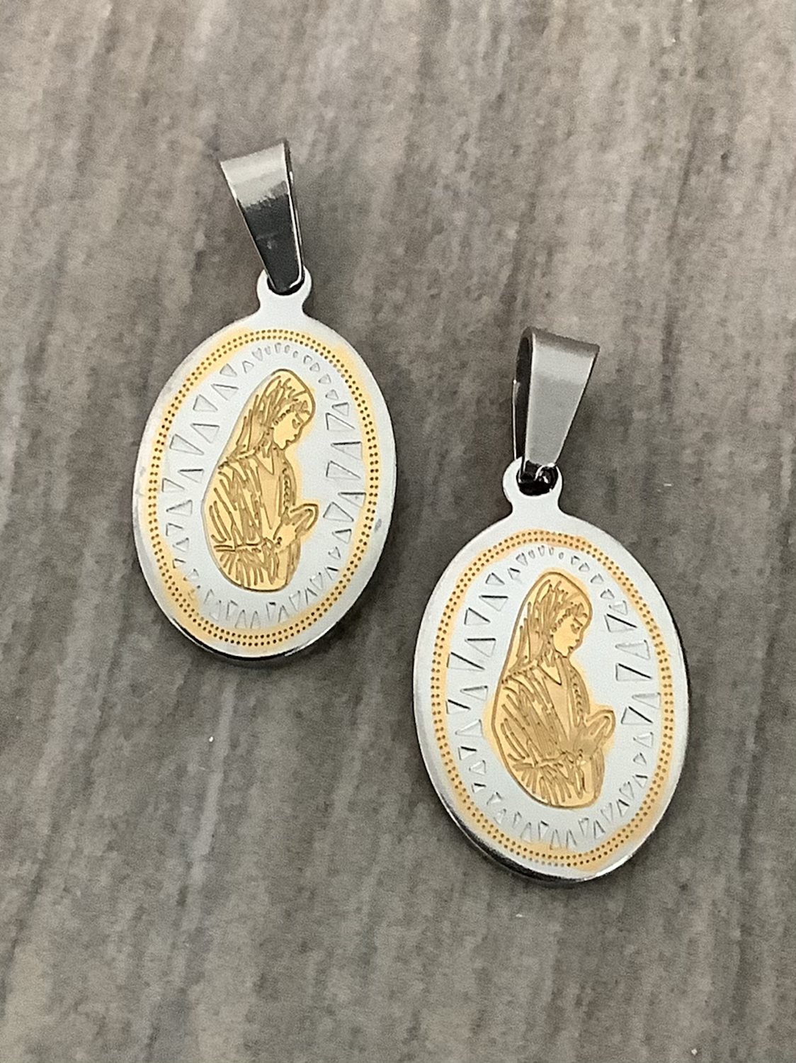 20mm Virgen Fátima Charm stainless steel Qty 1 / 14610