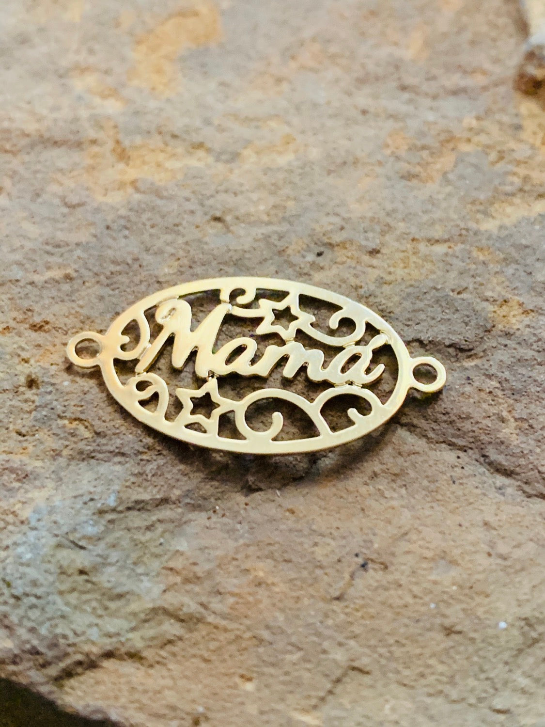 26mm Mamá Oval with Star Connector 22474