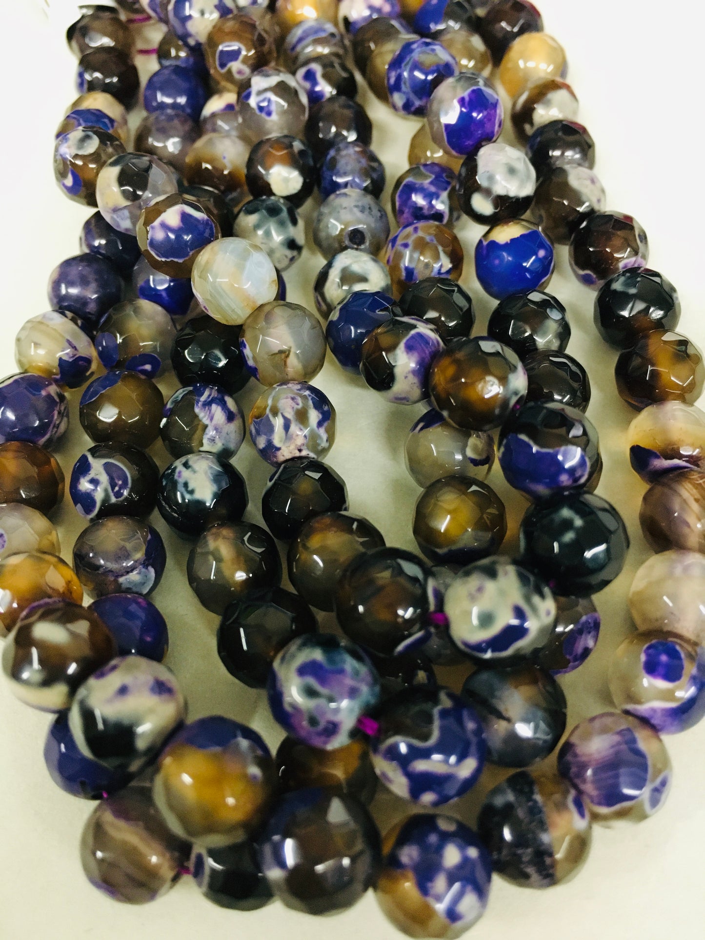 8mm Violet and Black Agate Faceted Strand / Agata