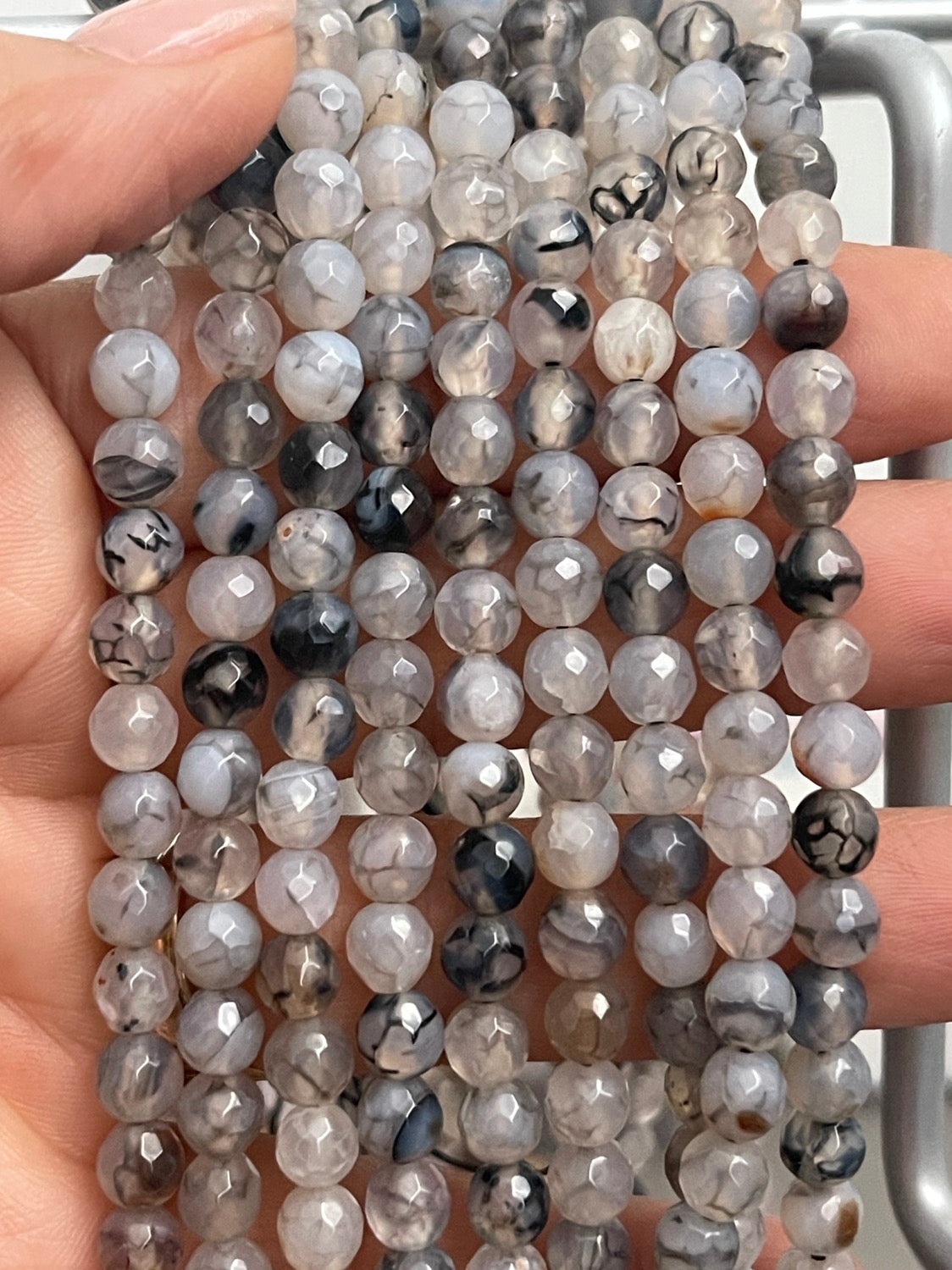 6mm grey/Black agate strand 21540