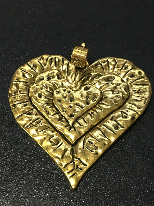 68mm Heart with Different Size Heart / Corazon 12801